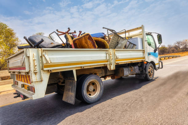 Best Garage Cleanout  in Valparaiso, FL